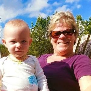 Meet your Posher, Jolie